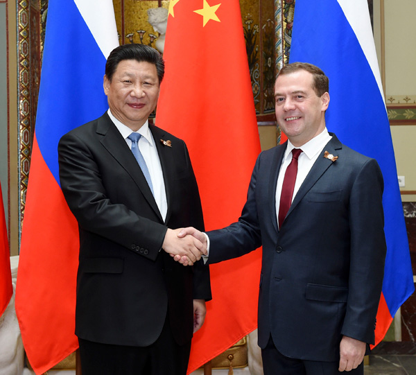 Chinese president meets Russian PM