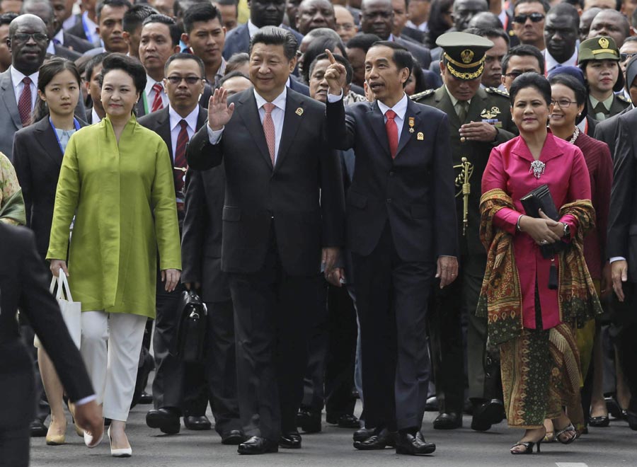Historic walk re-enacted to commemorate Bandung Conference
