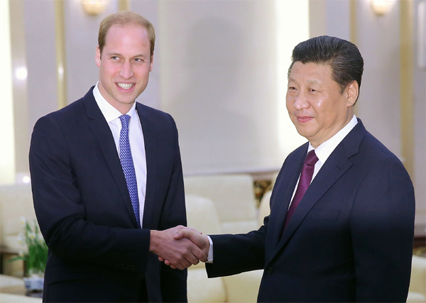 Xi gets royal invitation to visit UK during meeting Prince William