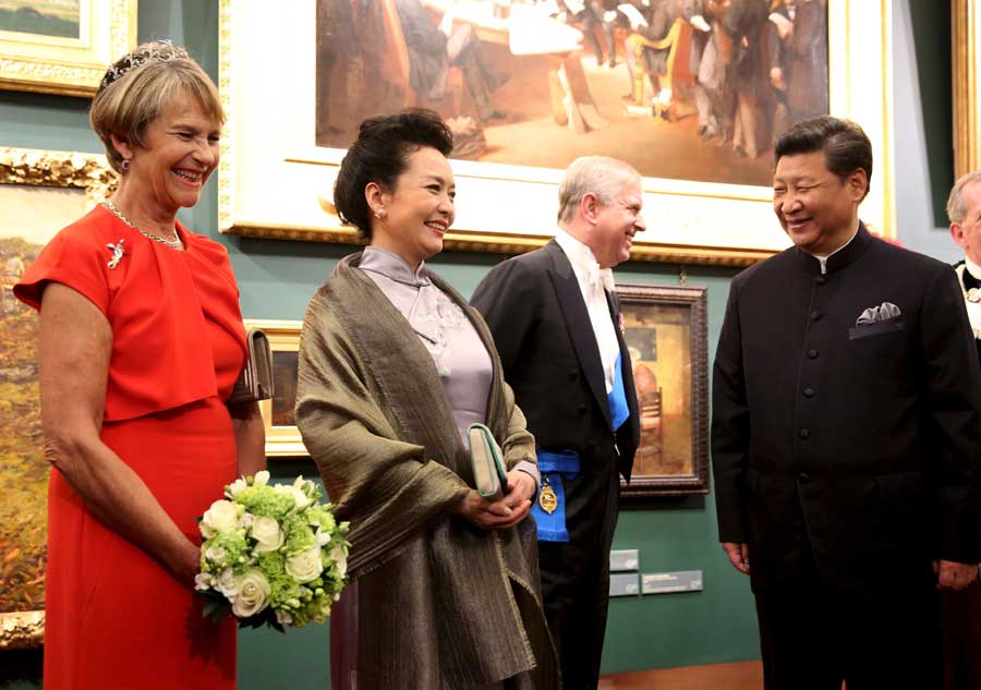 Guildhall banquet raises toast to President Xi, first lady Peng