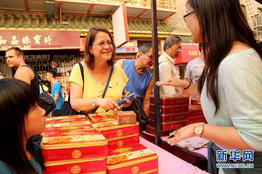 Chinatown marks Mid-Autumn Festival in San Francisco