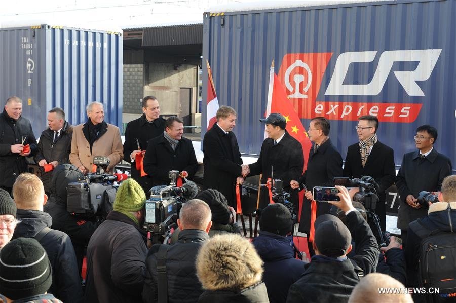 1st trans-Eurasia container train linking China, Latvia arrives in Riga