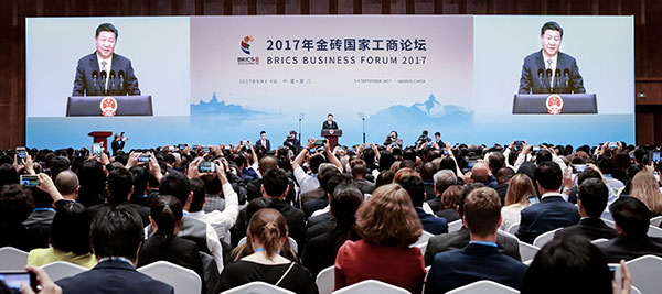Xi says economic cooperation crucial