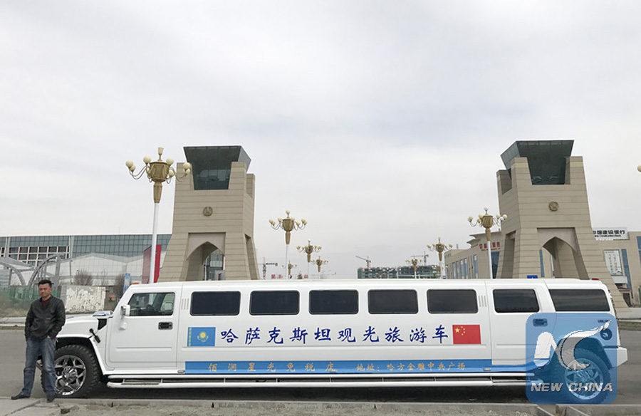 China-Kazakhstan border trade drives Hummer driver's dream for fortune