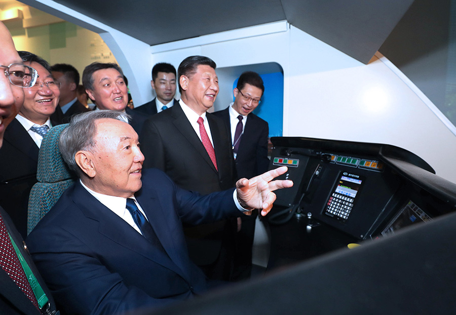 President gets preview tour of pavilion