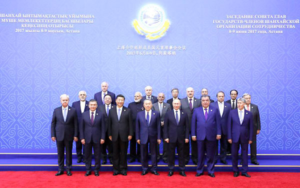 SCO leaders emphasize political, diplomatic means to settle regional conflicts