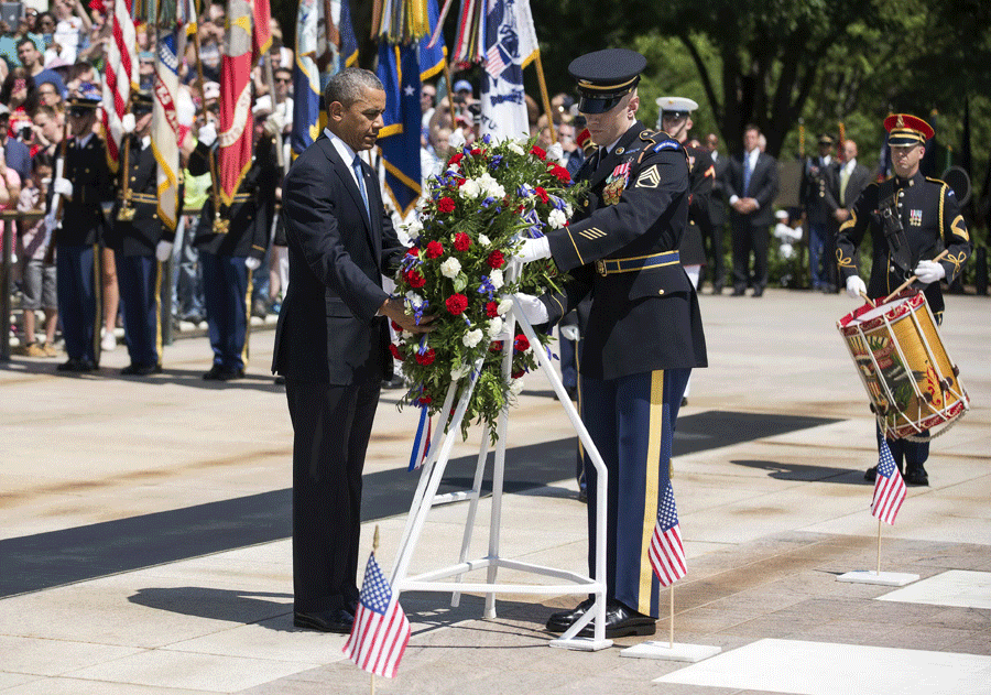 Obama pays Memorial Day tribute