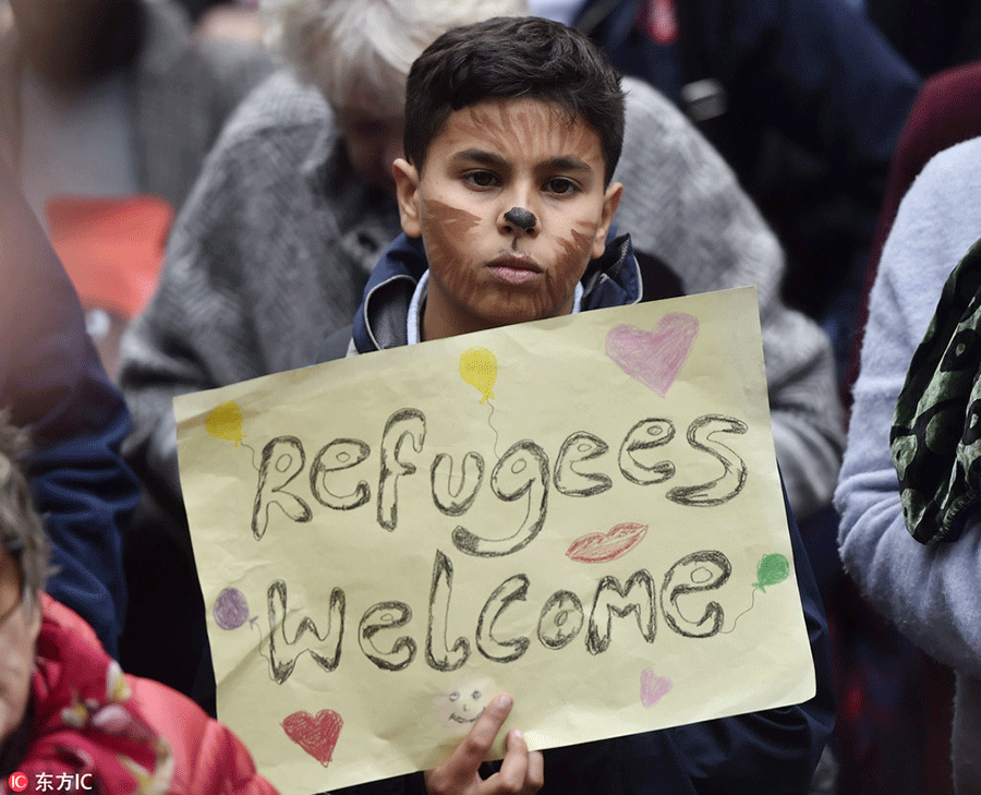 UK campaigners urge govt to accept refugees from France