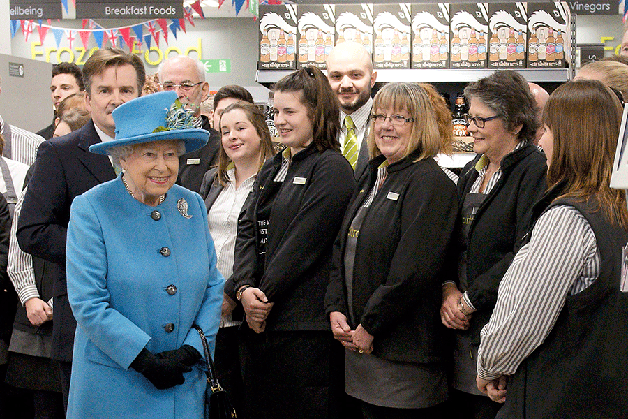 Queen Elizabeth visits new town Poundbury