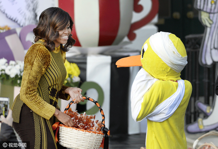 Obamas host White House Halloween for children