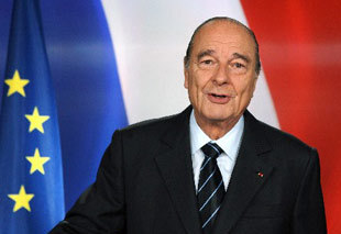 French President Jacques Chirac poses after recording a television address from the presidential Elysee Palace in Paris, Sunday, March 11, 2007.(Xinhua/AFP Photo)