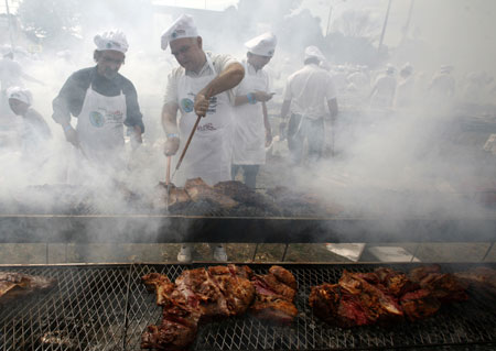 Biggest barbecue in deals the world