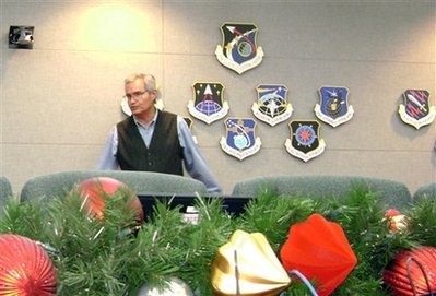 Military center tracking Santa's sleigh ride