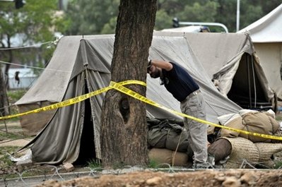 Suicide bomber kills 22 in Pakistan Shiite mosque