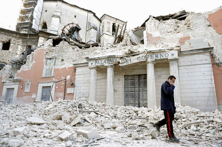 Powerful earthquake hits central Italy, 20 died