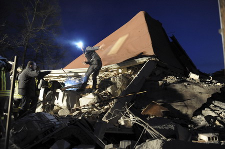 Powerful earthquake hits central Italy, 20 died