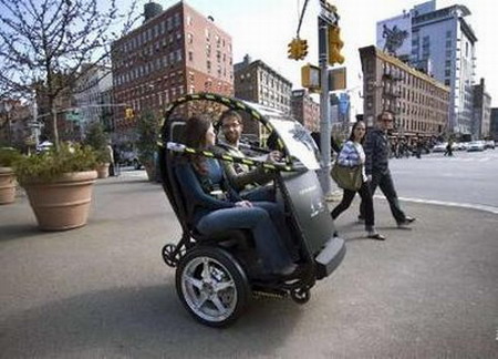 Two-wheeled urban vehicle unveiled in US