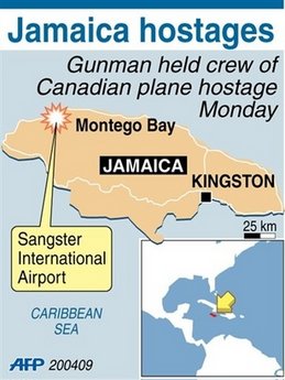 Airplane hijacker captured in Jamaica, no injuries