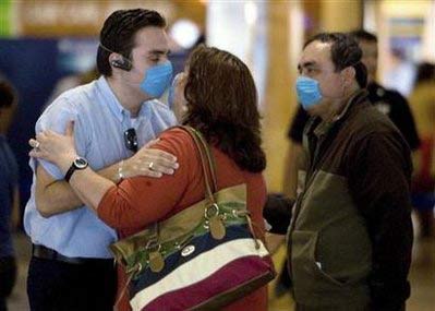 Lebanese told not to kiss in anti-swine flu drive