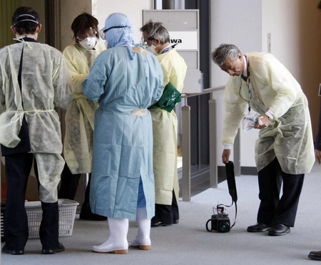 Govts test for flu, hope they don't find it