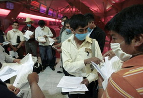 Mexico's health chief hopeful swine flu has slowed
