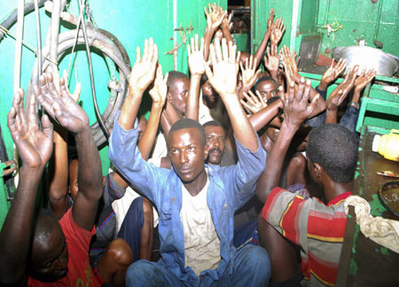 NATO ship seizes explosives from suspected pirates