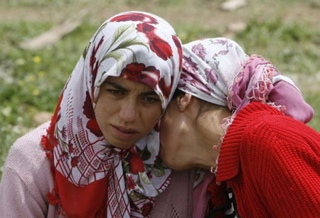 Turkish wedding attack kills 44 over blood feud