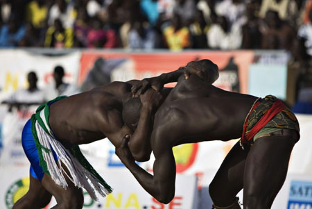 Int'l wrestling competition in Dakar
