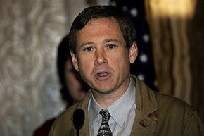 US lawmakers push closer ties with China