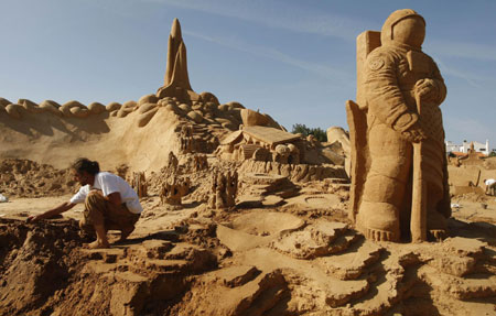 2009 International Sand Sculpture Festival in Pera, Portugal