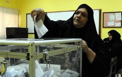 Kuwaiti women win 1st parliamentary seats