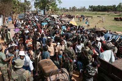 Sri Lanka rebels offer to lay down arms