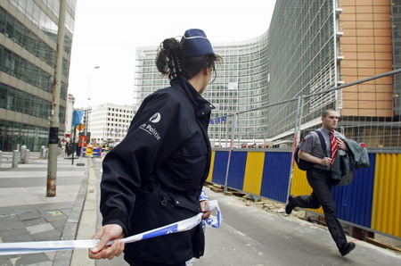 Fire at EU Commission forces evacuation