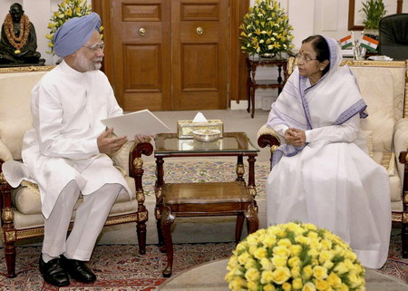 Singh wins second term as Indian PM