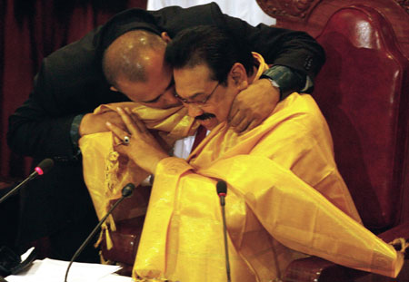 Sri Lanka confirms Tamil Tiger leader dead