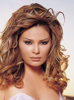 Egypt tycoon to hang for murder of pop star