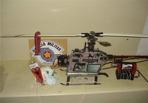 Jailbirds turn to toy copter to smuggle phones