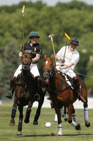 Prince Harry plays polo on 1st official US trip