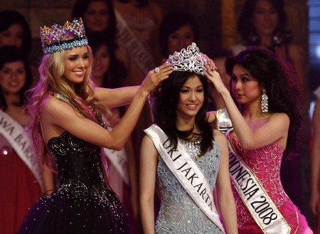 Miss Indonesia comes up in Jakarta