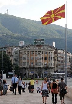 Alexander the Great's statue stirs Balkan passions