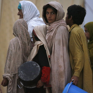New camps opened to house fleeing Pakistanis