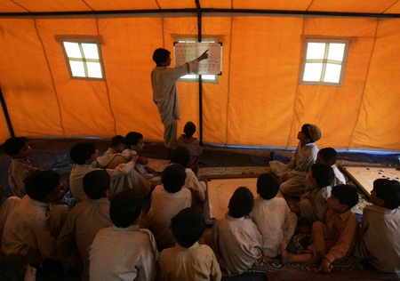 New camps opened to house fleeing Pakistanis