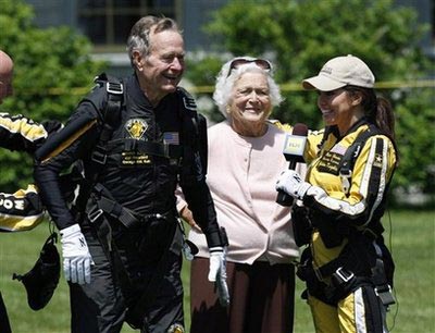 Bush celebrates 85th by skydiving over Maine