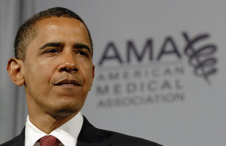 Doctors' boos show Obama's tough road