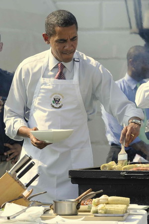 Chef-executive Obama's barbeque time