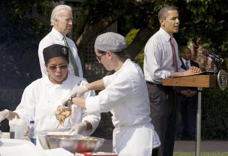 Chef-executive Obama's barbeque time