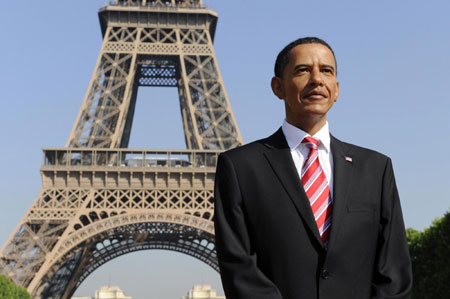 Obama's wax figure unveiled in front of Eiffel Tower