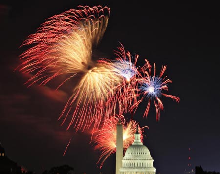 In NYC, biggest fireworks show in US lights up sky