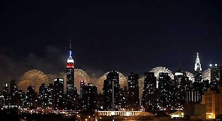 Biggest fireworks show in US celebrates Independence Day