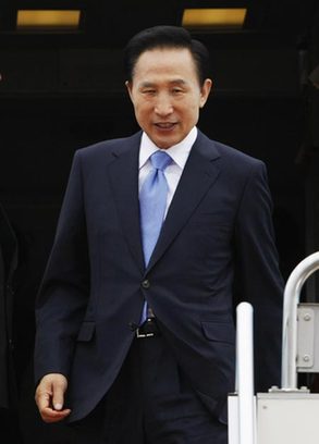 SKorea Pres. to donate $26.1m to society